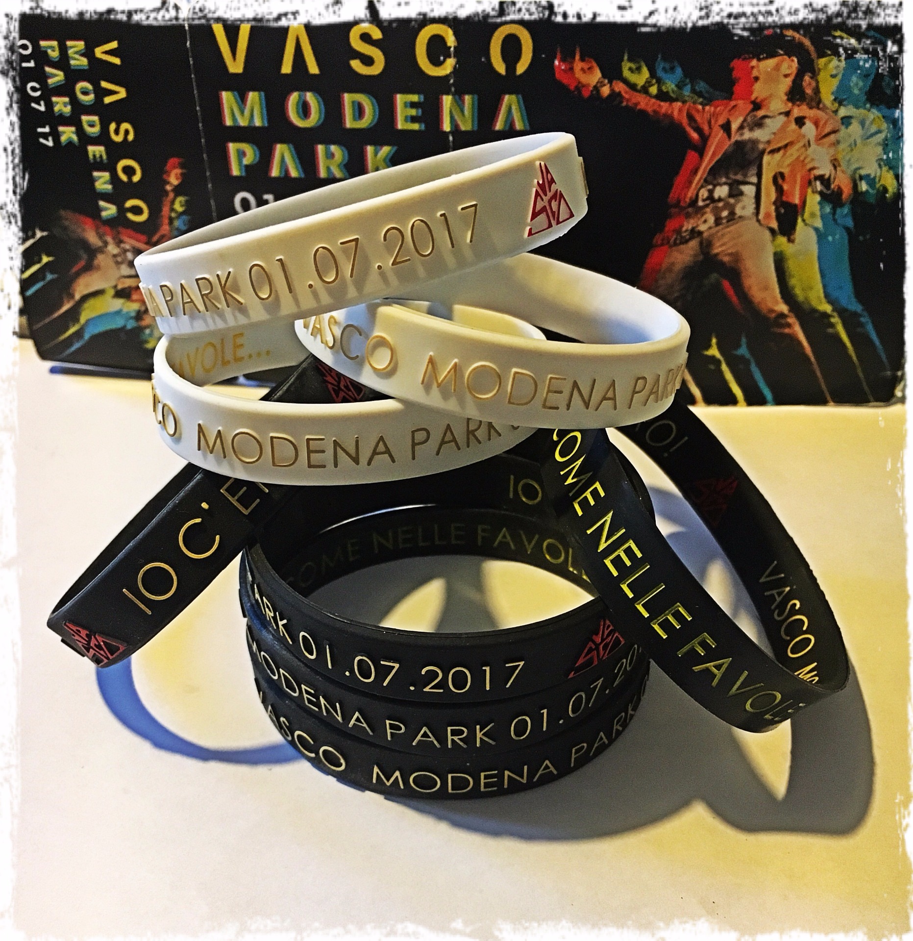 Braccialetto Vasco Modena Park           CLICCA QUI PER INFO E ACQUISTI